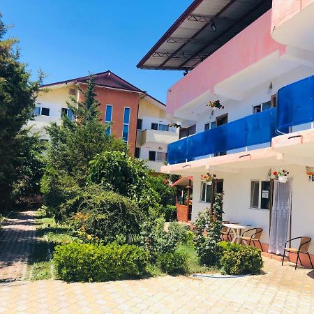 Hotel Casa Paloma Costinesti Esterno foto